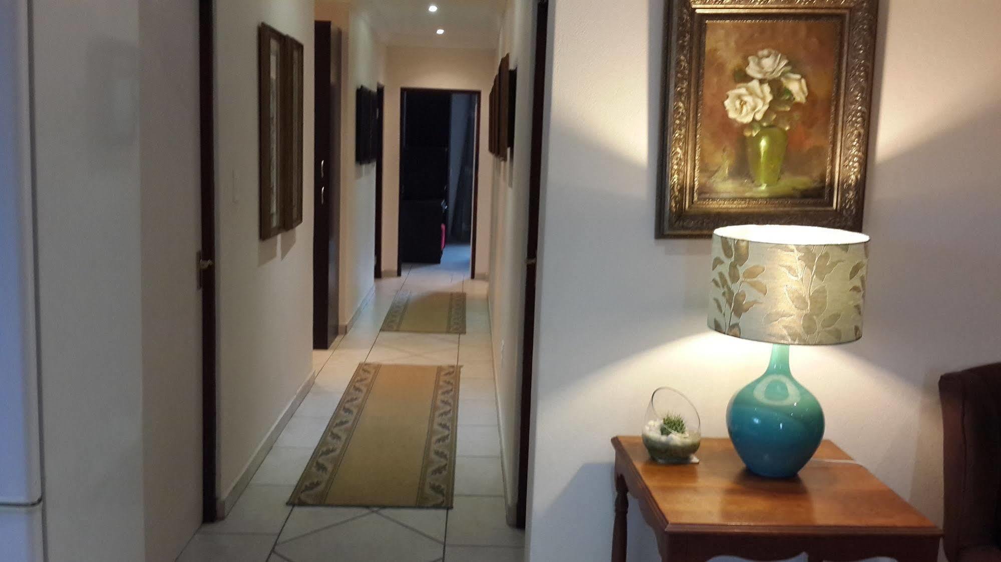 Noordheuwel Magaliqua Guest House מראה חיצוני תמונה