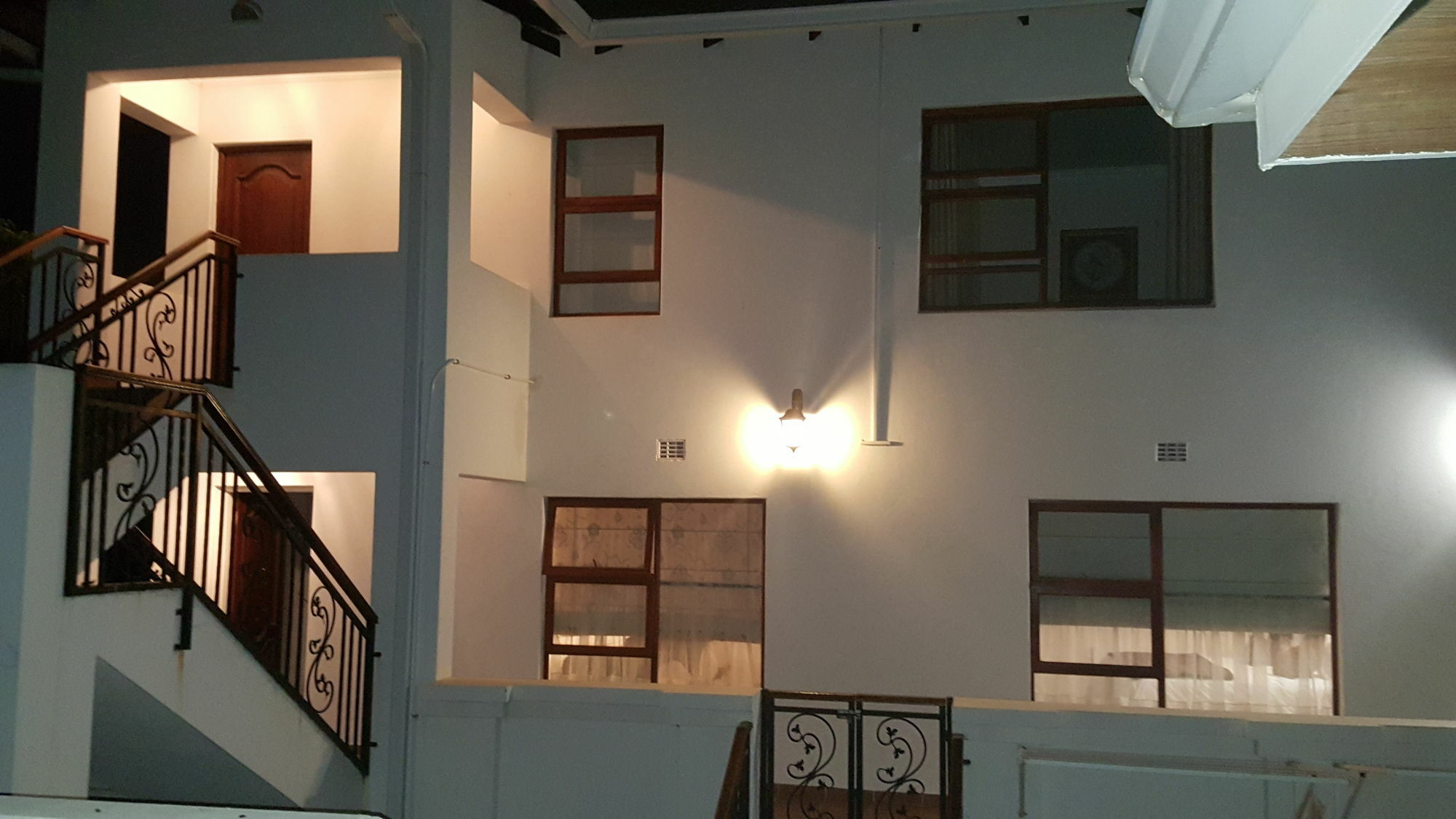 Noordheuwel Magaliqua Guest House מראה חיצוני תמונה
